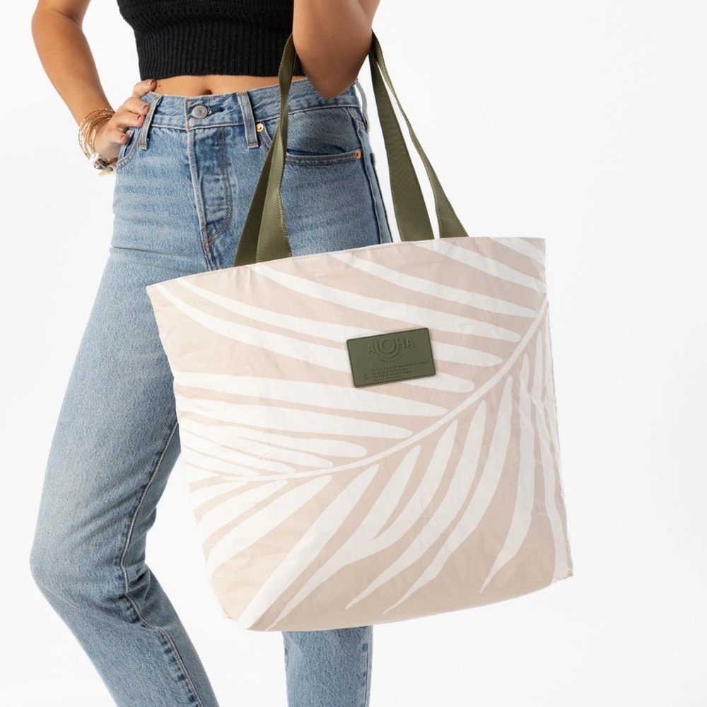 ALOHA Collection Day Tripper Tote